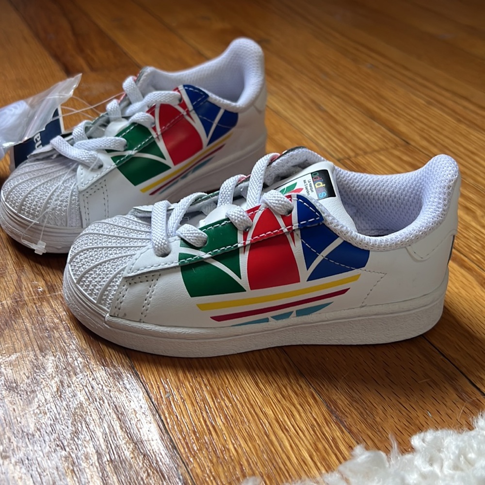 NEW Adidas Superstars